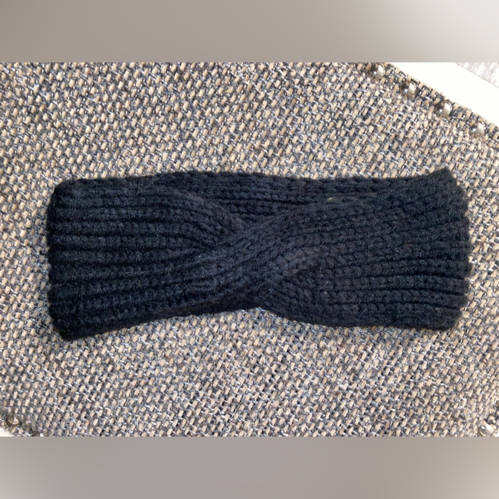 Black Knit Winter Headband